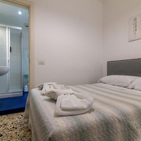 Hotiday Room Collection - Ortigia Opera Siraküza Dış mekan fotoğraf
